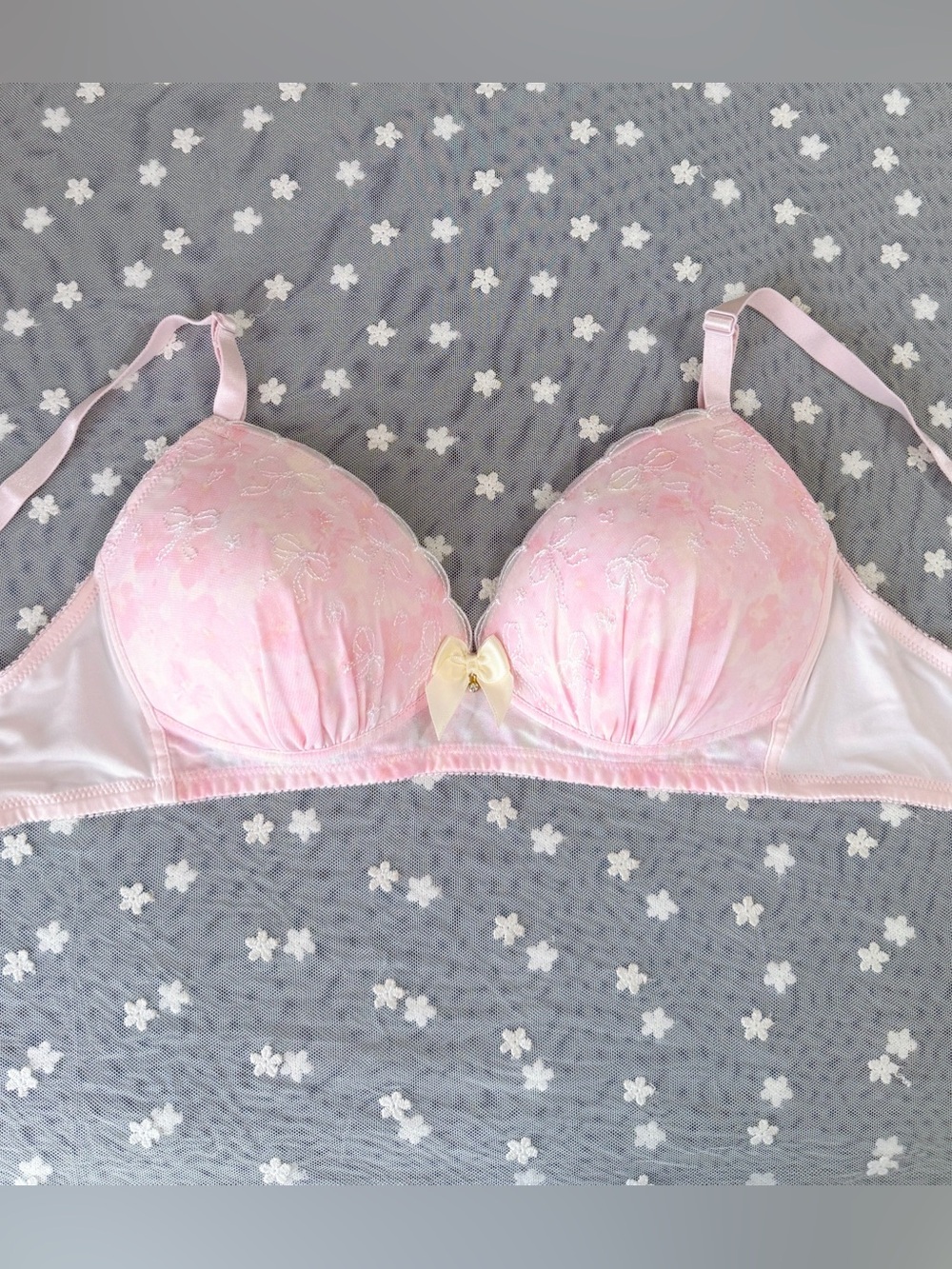 US-36B/JP-LL Japanese Brand Pink Cute Embroidery Satin Bow Wireless Bra